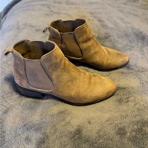 Express booties